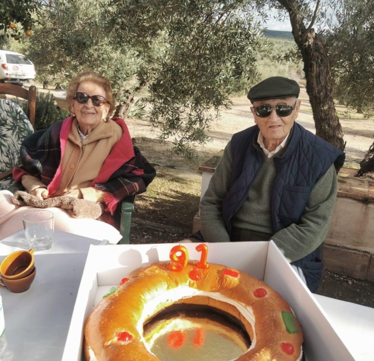 Un Enamorado Del Olivar Gregorio Garc A Mor N Cumple A Os